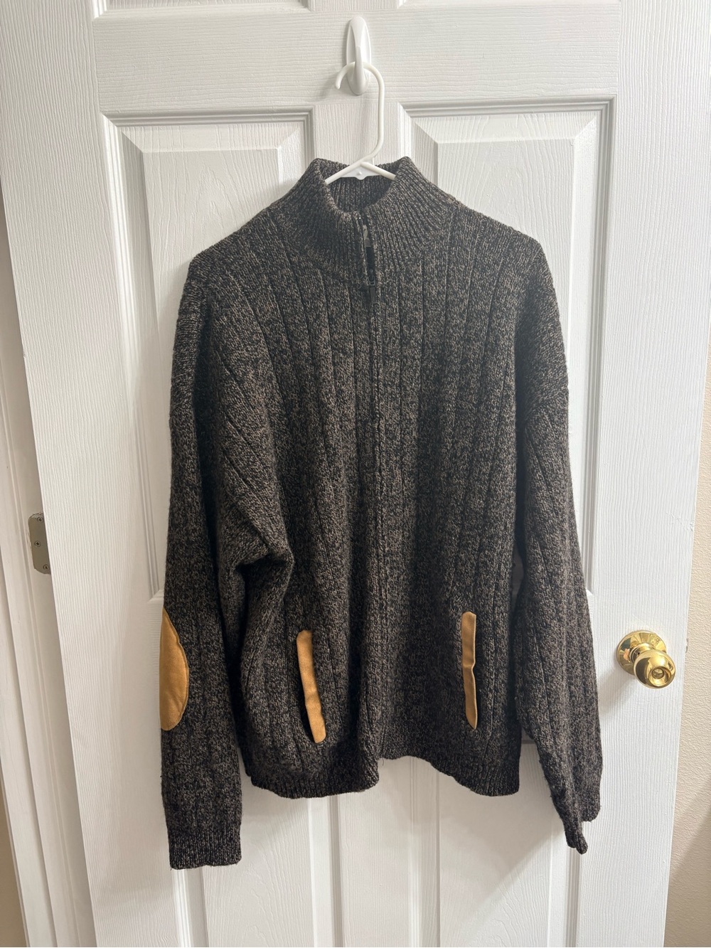 Men’s Orvis zippered cardigan with elbow patches